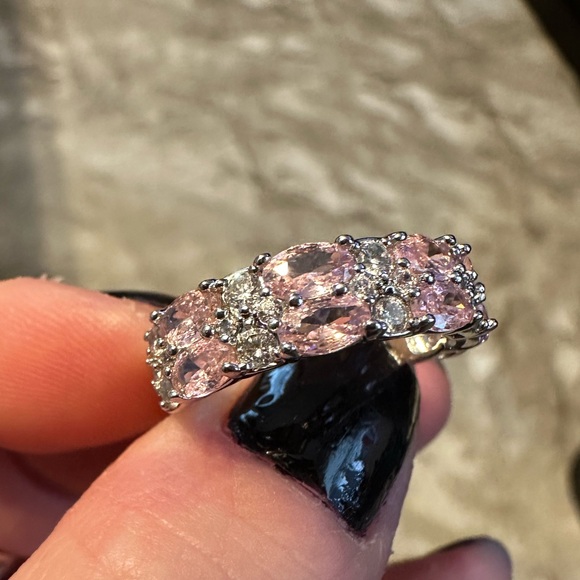 Bomb party RBP7767 rose quartz cubic zirconia ring! Size 7 - Picture 3 of 7